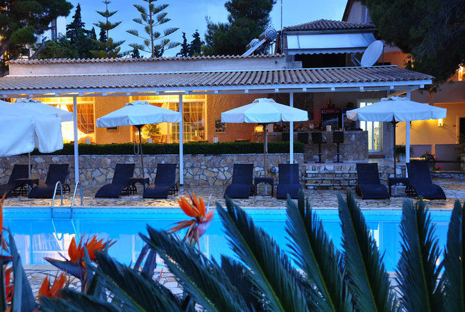 Aquarius Hotel Vasilikí Extérieur photo